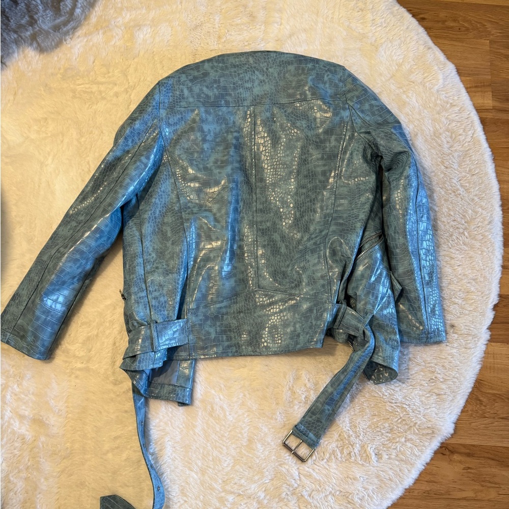 Blue Vinyl Jacket - Picture 5 of 7